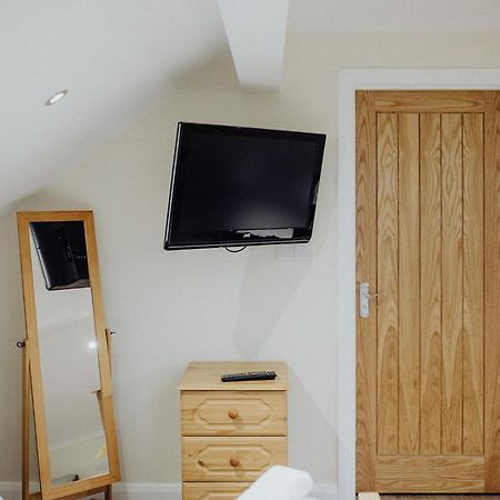 Betty'S Loft Apartment Lisburn Exterior photo
