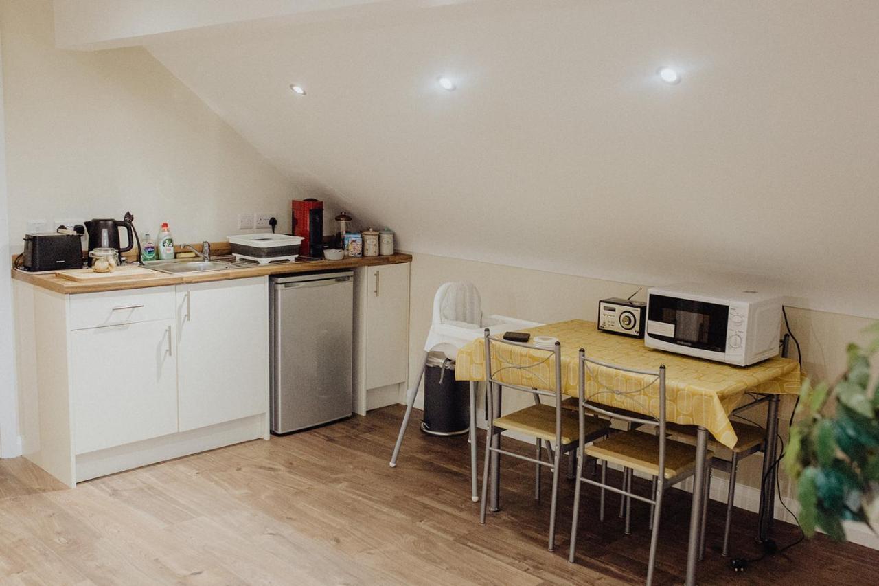 Betty'S Loft Apartment Lisburn Exterior photo
